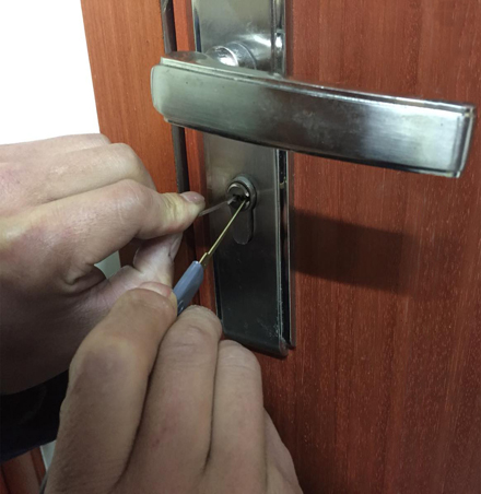 塔什库尔干塔吉克附近开锁 塔什库尔干塔吉克附近上门开锁